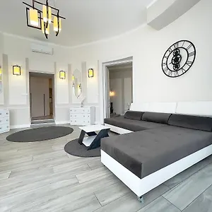 Trigon Palace Daire